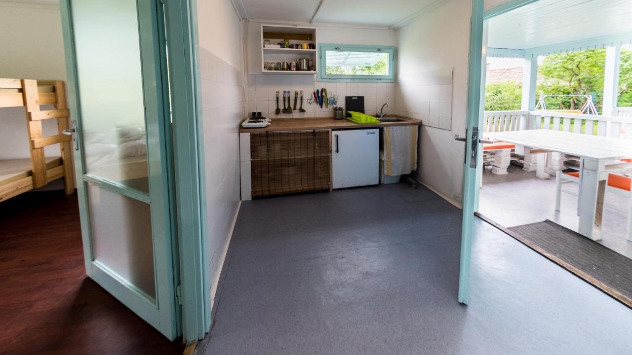 Penge Bungalók Balatonalmádi Eksteriør billede